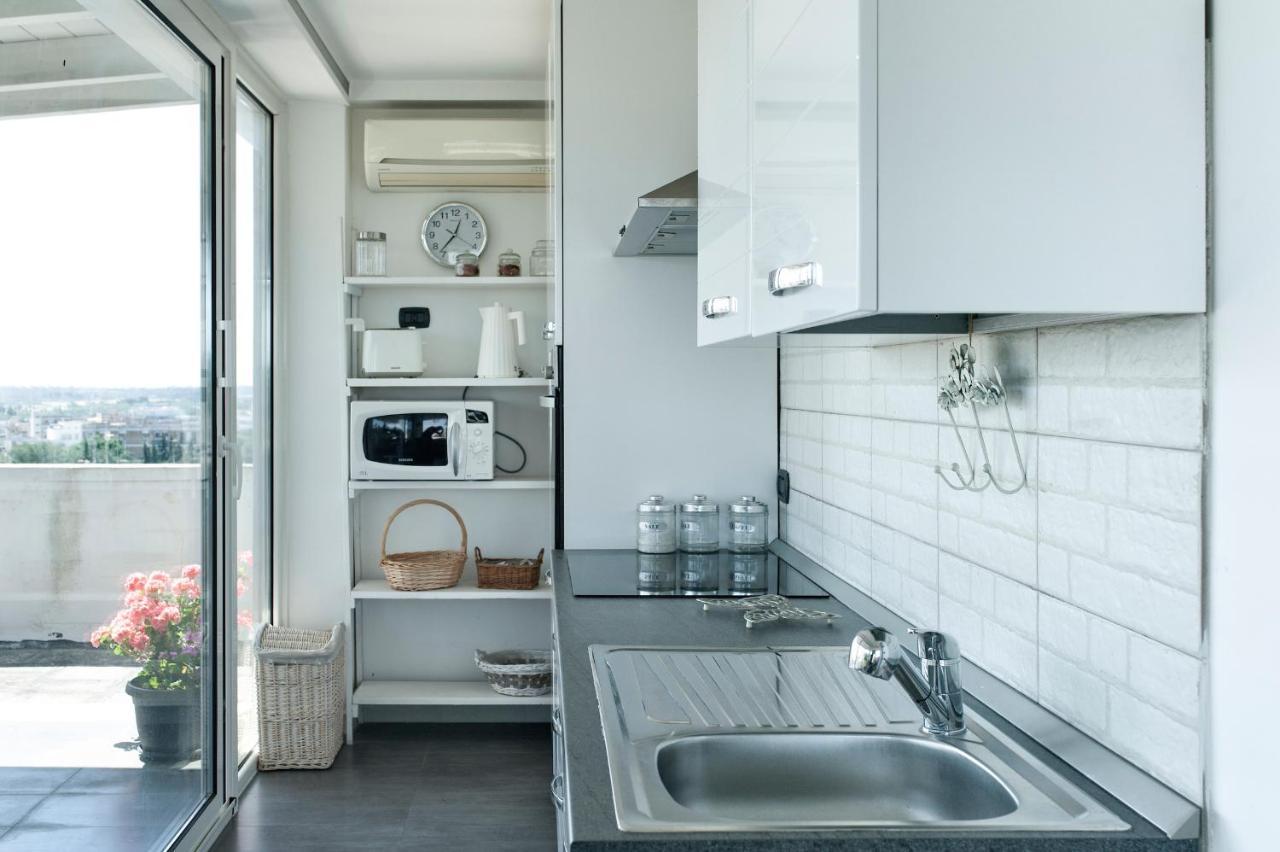 Attico White And Grey Apartment เลชเช ภายนอก รูปภาพ